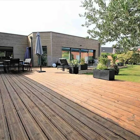 Вилла D'architecte Avec Piscine Chauffee Линьи-ан-Камбрези