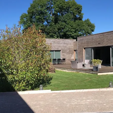 D’architecte Avec Piscine Chauffée